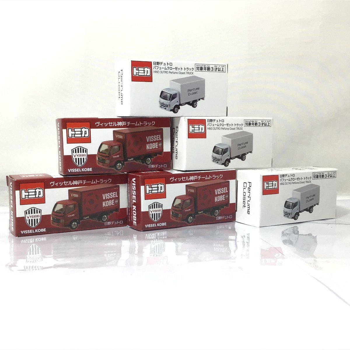 お得，100%新品 日野デュトロ パフュームクローゼットトラック ヴィッセル神戸チームトラック 各3台6個セット(商用車、公用車)｜売買されたオークション情報、yahooの商品情報をアーカイブ公開 - オークフ 商用車、公用車