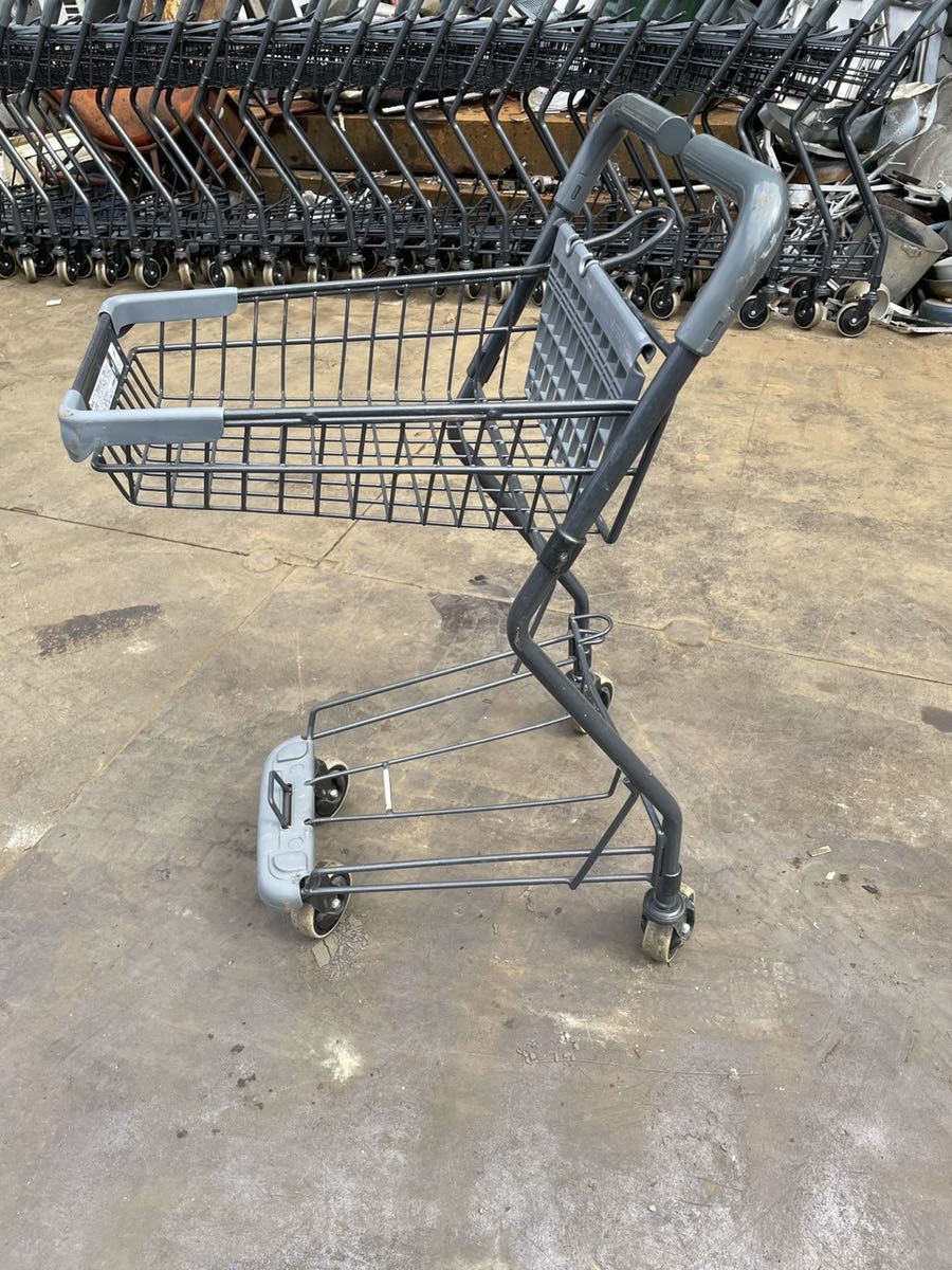 ショッピングカート 1台（中古品 カゴ 鉄 スチール スーパー 買い物 
