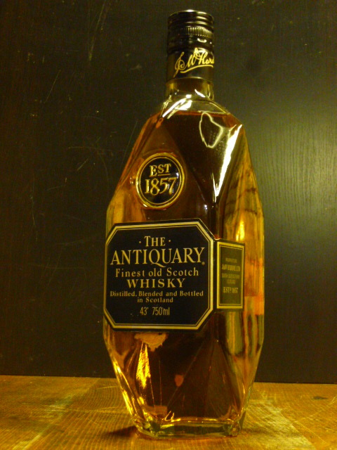 人気SALE，人気 THE ANTIQUARY 1984年台湾輸入 ジ アンチコリー12年熟成 750ml 43&deg; 1970年代初頭以前蒸留グラガンモア ベンリネス ANTIQUARY-0930-A(スコッチ)｜売買されたオークション情報、yahooの商品情報をアーカイ スコッチ