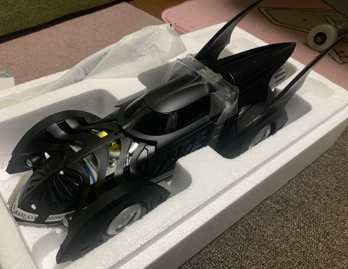 バットモービル 1⁄18 マテル ホットウィール バットマン エリート