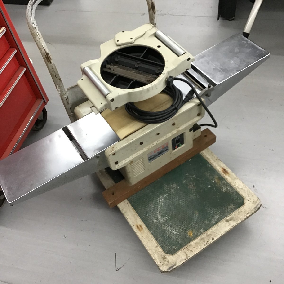マキタ 超仕上カンナ LP1802C 180mm~90mm 動作品 電動工具