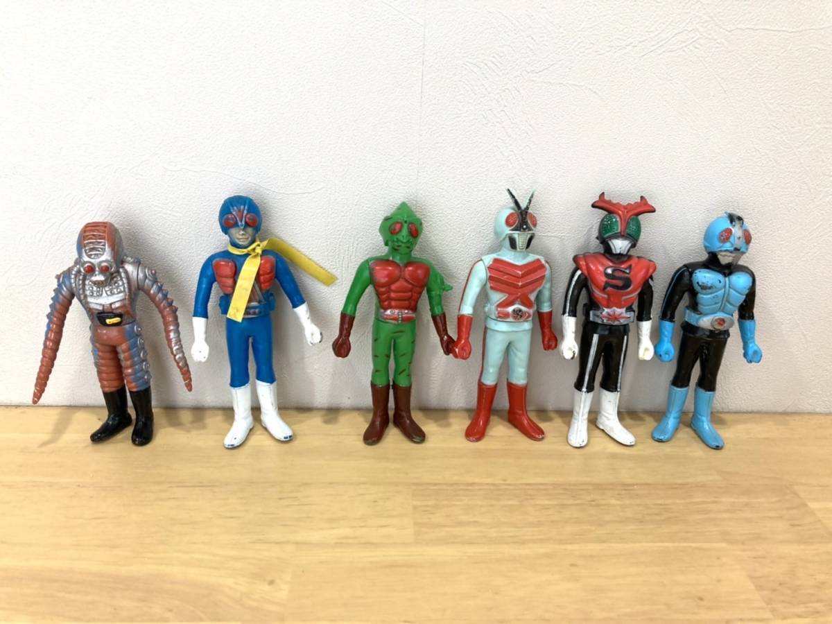 仮面ライダー図鑑 東映 仮面ライダーX・アマゾン・ストロンガーの3人が