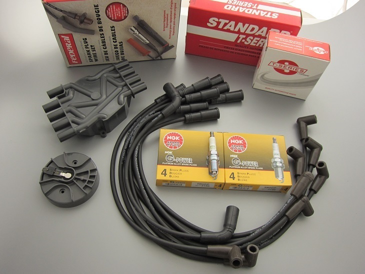 新品♪96～99　タホ　サバーバン　C1500　96～02　エクスプレス　プラグ　プラグコード　デスビキャップ　デスビローター　点火系セット