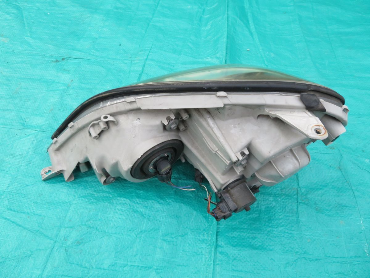 UCF31 30 セルシオ　HIDヘッドライト左右　STANLEY 前期　ランプ 6 セルシオ UCF30/UCF31 HID 右 ヘッドライト 右 ライト STANLEY 50-54