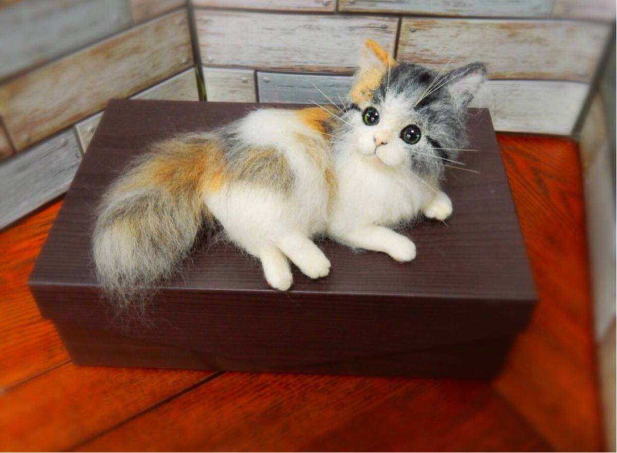 ◇sei◇羊毛フェルト 三毛猫の子猫♪ ねこ ハンドメイド