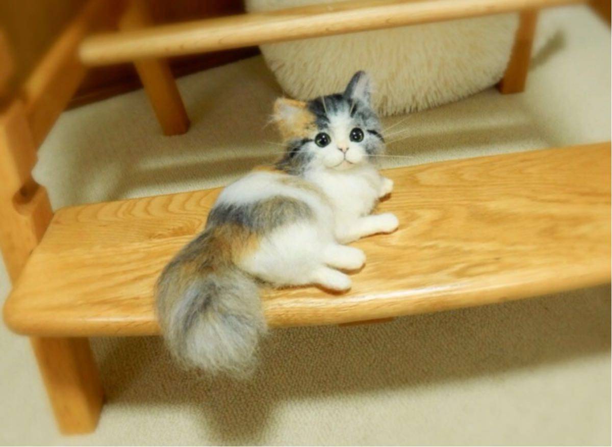 ◇sei◇羊毛フェルト 三毛猫の子猫♪ ねこ ハンドメイド