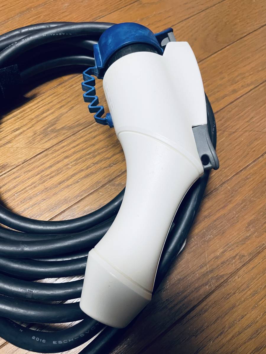 送料無料 日産リーフ充電ケーブル3NK5E 7.5m ⑦ 充電ケーブル 日産