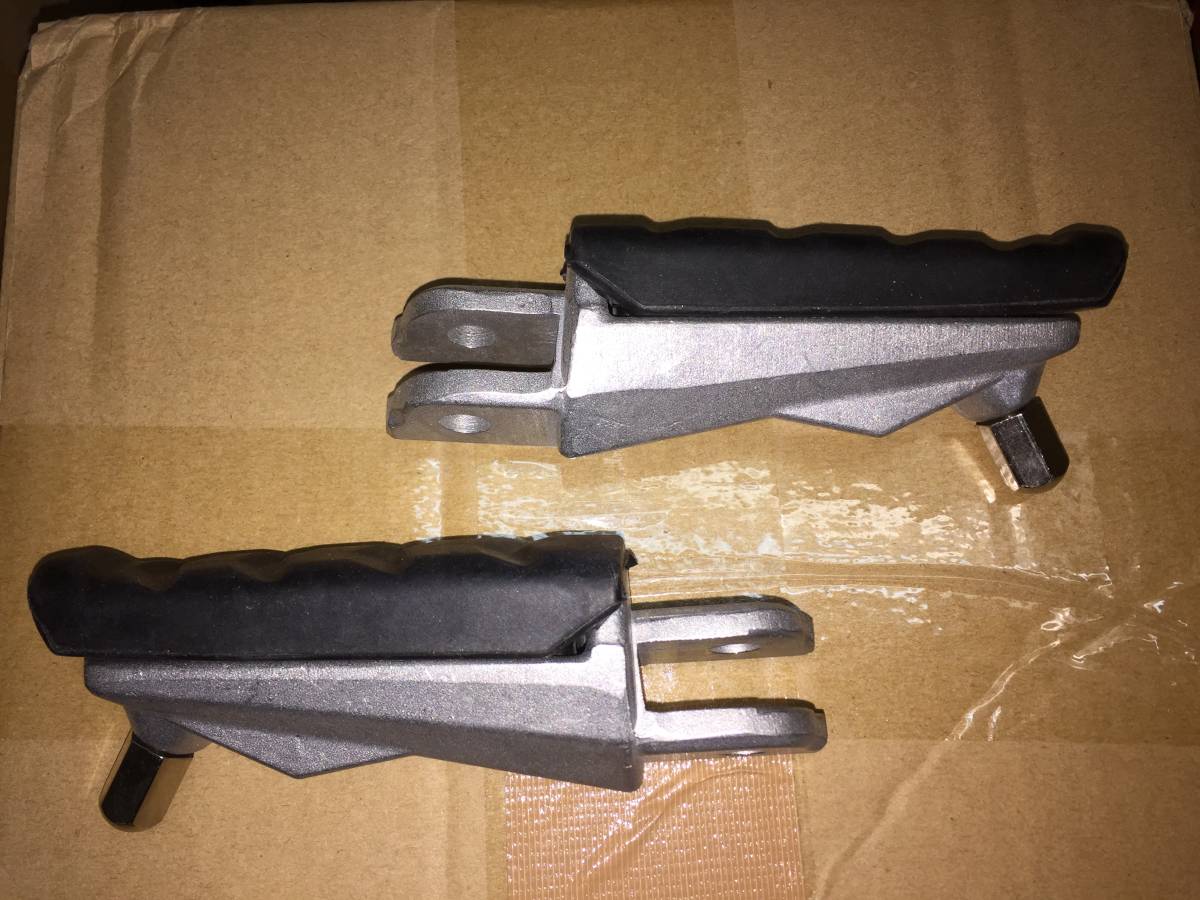 定番，正規品 BMW 純正タイプ フロントステップ 左右セット R1200S R1200GS R1200R F800S ST GT K1200 K1300等 社外品(BMW用)｜売買されたオークション情報、yahooの商品情報をアーカイブ公開 - オークファン BMW用