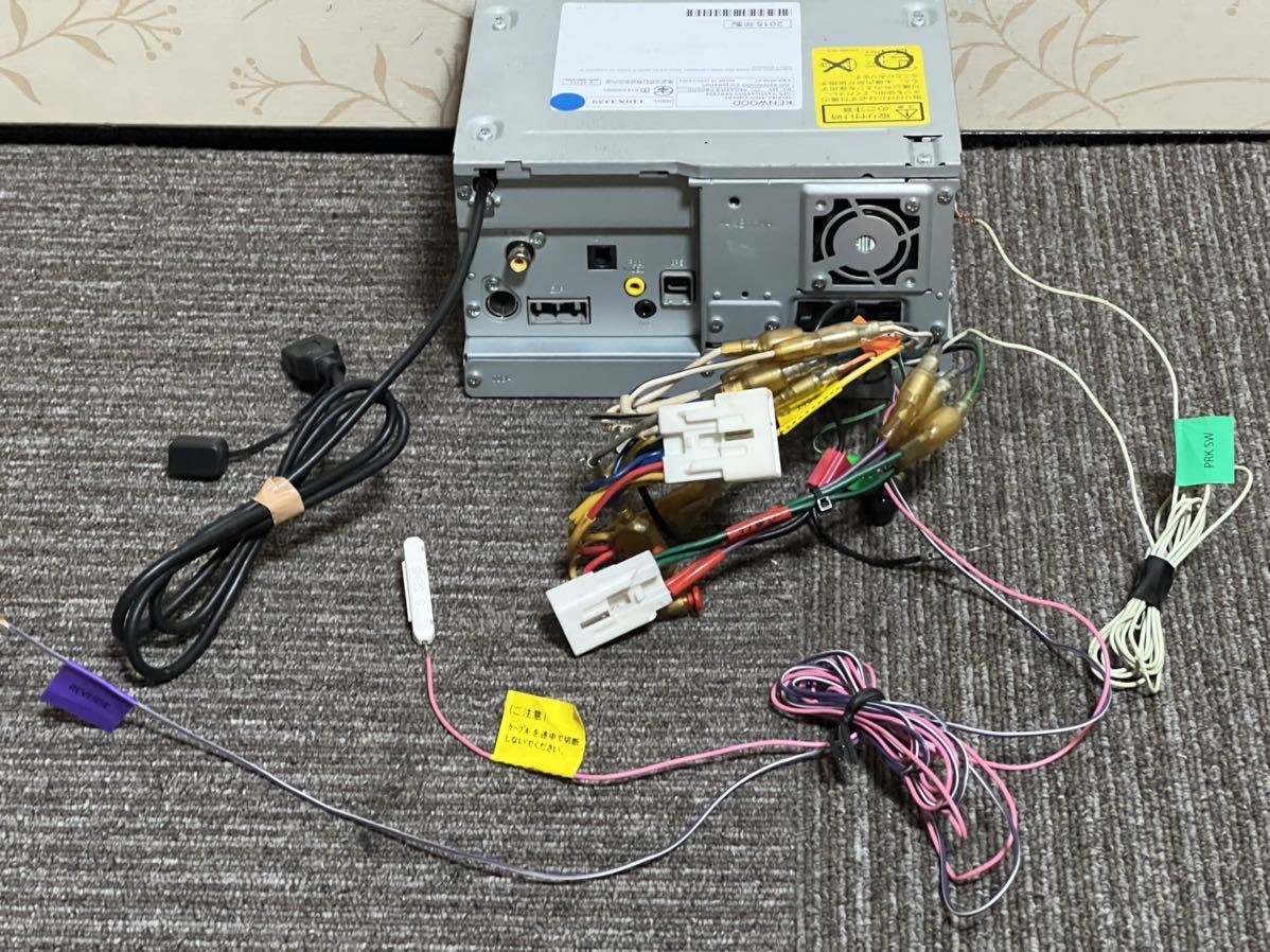 ケンウッド KENWOOD ( MDV-D402BT ) メモリーナビ S.No ( 110X3359 ) Fm / Am / Tv / Bluetooth/ USB 地図データ2015 MDV-D402BT KENWOOD ケンウッド CDSD 99DVD 地図2022年春