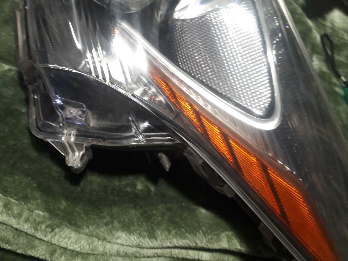 ZVW 50 プリウス PRIUS 純正 ヘッドライト 左 KOITO 47-75 プリウス