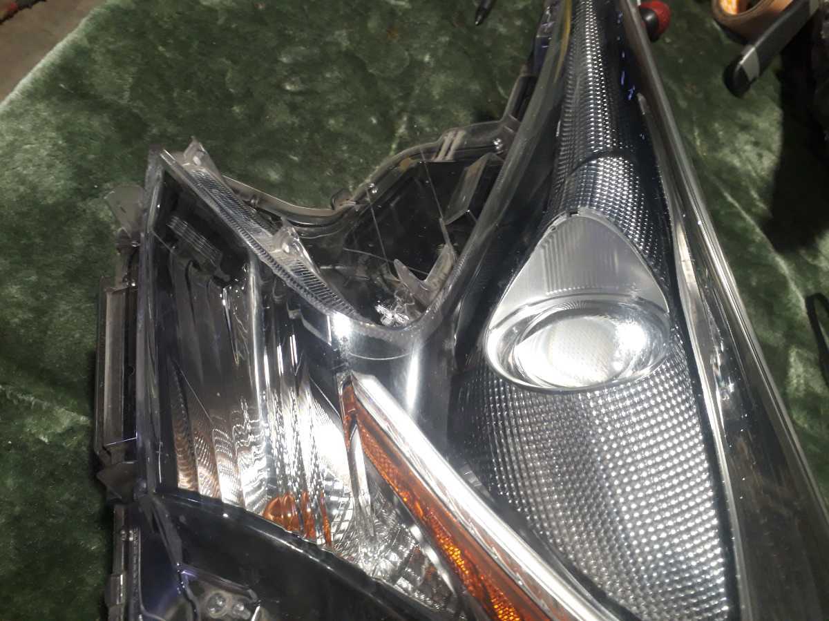 トヨタ 純正 プリウス 50系 前期 右側 右 運転席 ヘッドライト Assy