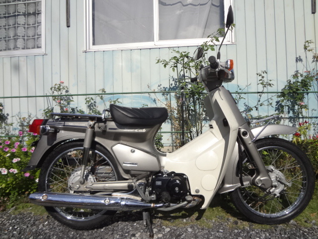ベース車　スーパーカブ50カスタム　FI　AA01型　2008年モデル　低走行　実働　書付き　現状販売　静岡市清水区から スーパーカブ50 AA01 ホンダ 販売車両紹介ホンダ 2005年式 美車！エンジン好調、セル付き！スーパーカブ50カスタム