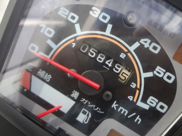 ベース車　スーパーカブ50カスタム　FI　AA01型　2008年モデル　低走行　実働　書付き　現状販売　静岡市清水区から スーパーカブ50 AA01 ホンダ 販売車両紹介ホンダ 2005年式 美車！エンジン好調、セル付き！スーパーカブ50カスタム