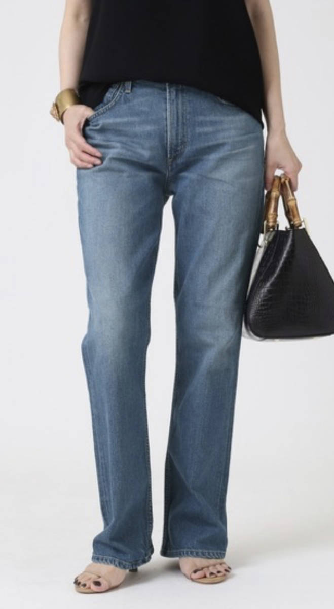 新品　未使用　CITIZENS OF HUMANITY/シチズンズ オブ ヒューマニティー　RELAXED ブーツカット　ブルー of CITIZENS HUMANITY citizens HUMANITY&frasl;シチズンズ・オブ・ヒューマニティ 美品