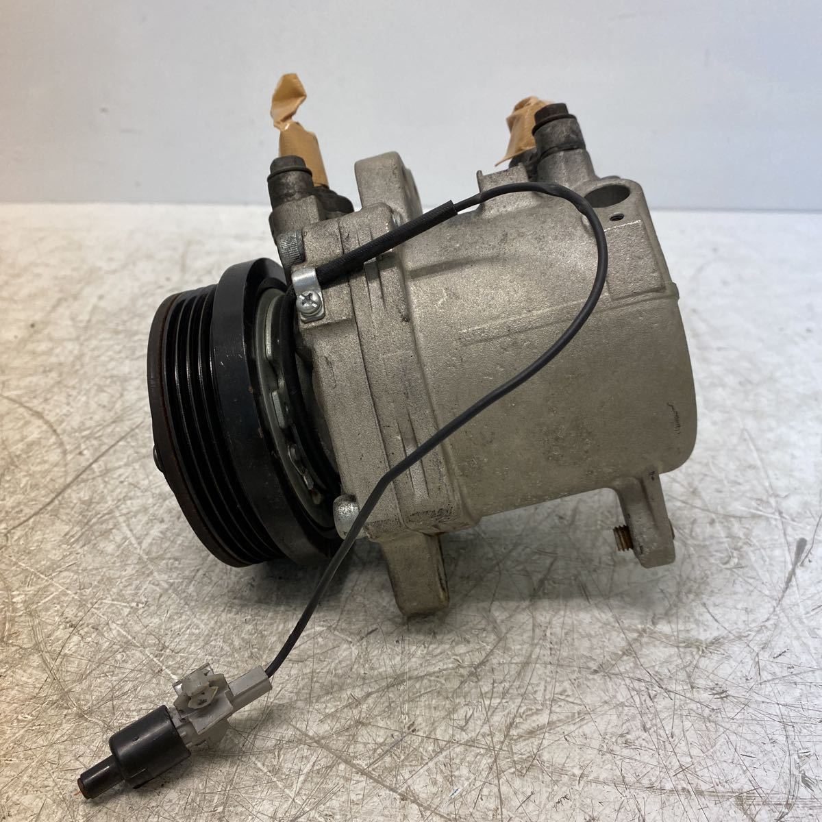 ★日産　ルークス★クーラーコンプレッサー/DBA-ML21S/YC570