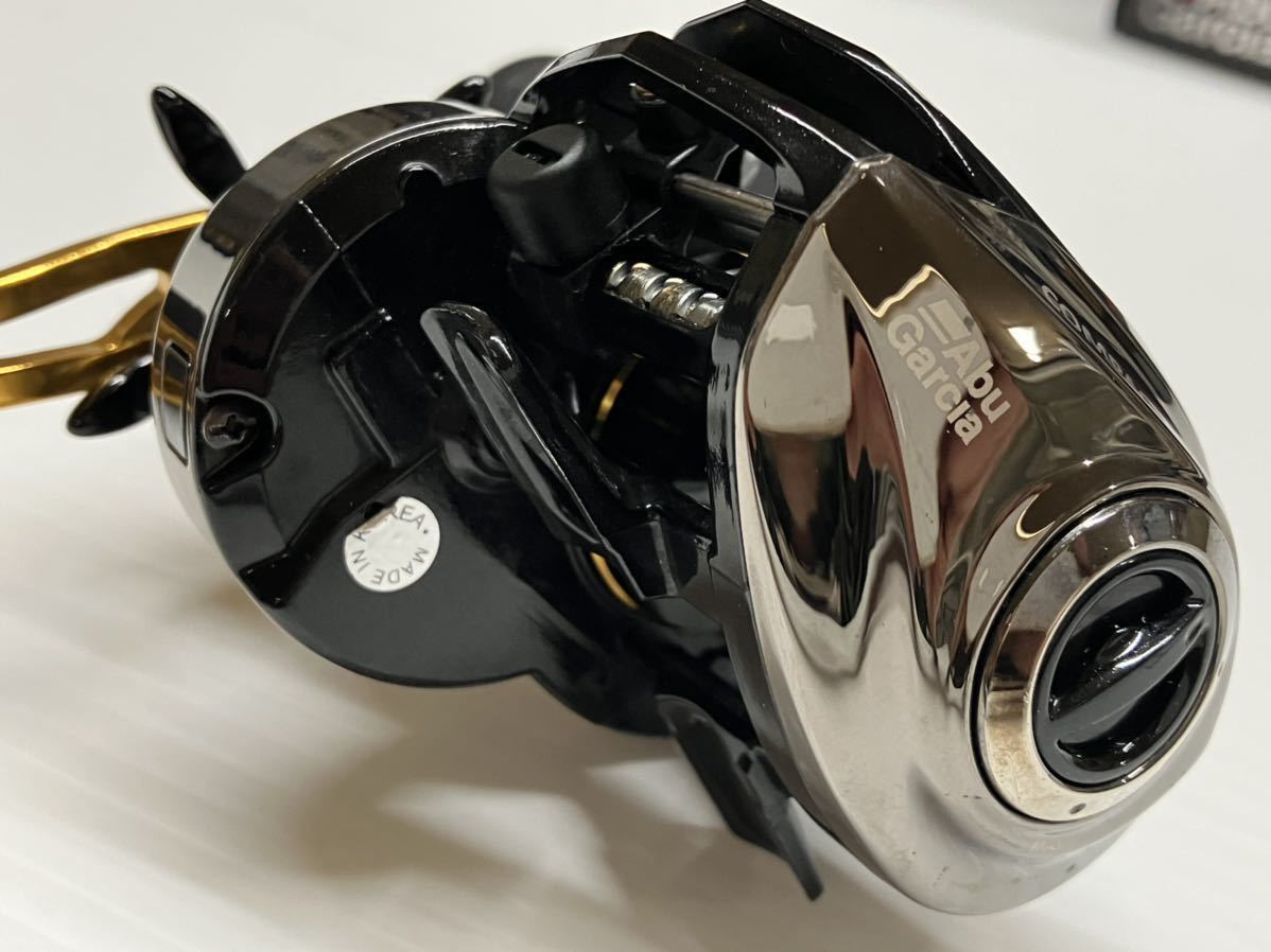 アブガルシア ビッグシューター コンパクト 8 右巻き BIGSHOOTER