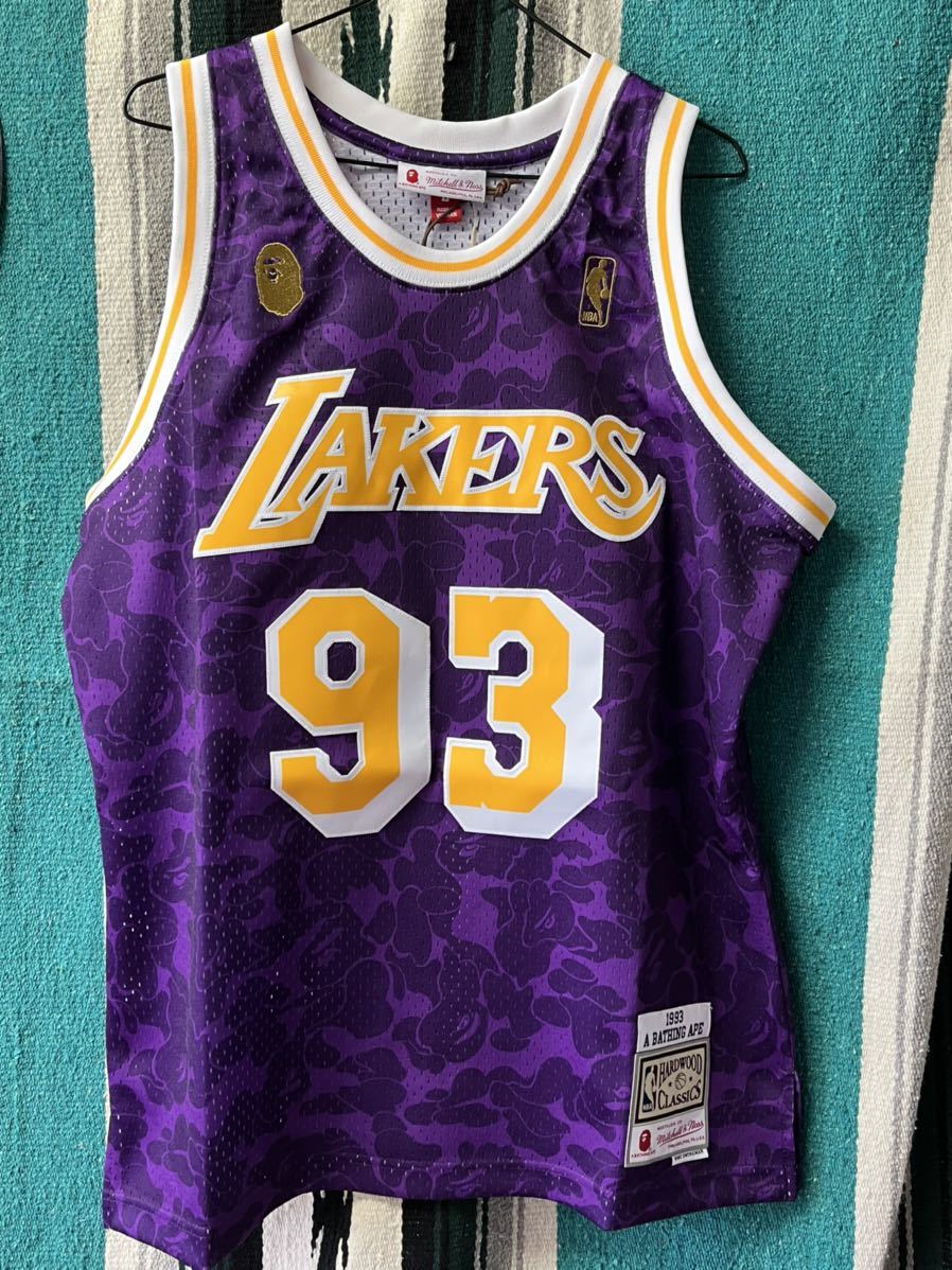 本物 新作【 BAPE X MITCHELL & NESS 】LOS ANGELES LAKERS JERSEY