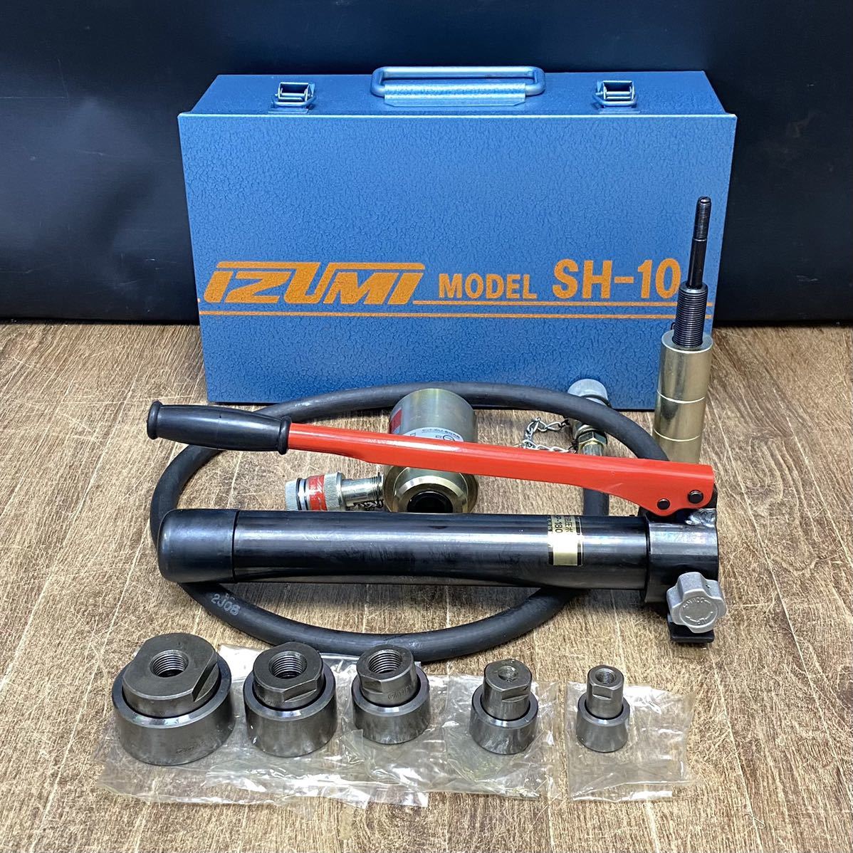 SH-10-1パンチャー 泉精器 美品 泉精器製作所 厚鋼用 SH-10-1パンチャー 泉精器 美品 泉精器製作所 厚鋼用