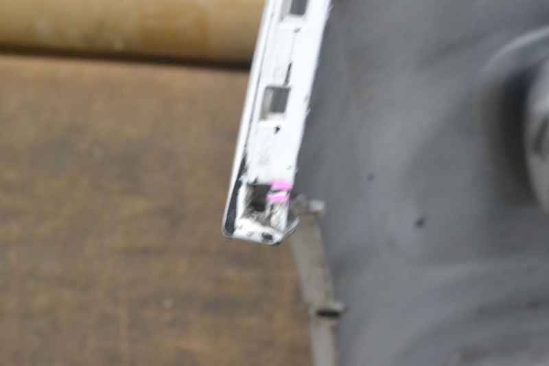 最安値，お得 ミラ TX 前期(L275V) 純正 フロントバンパー W09 521191-550 K065084
