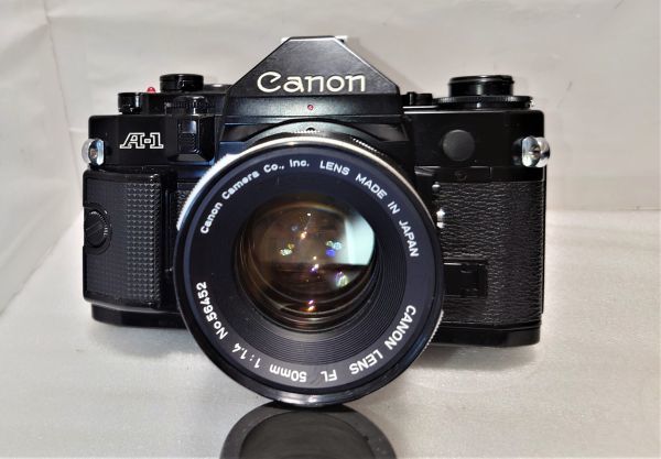 ★★人気！超美品セット★★CANON キヤノン A-1 50mm F1.4★完動品★204