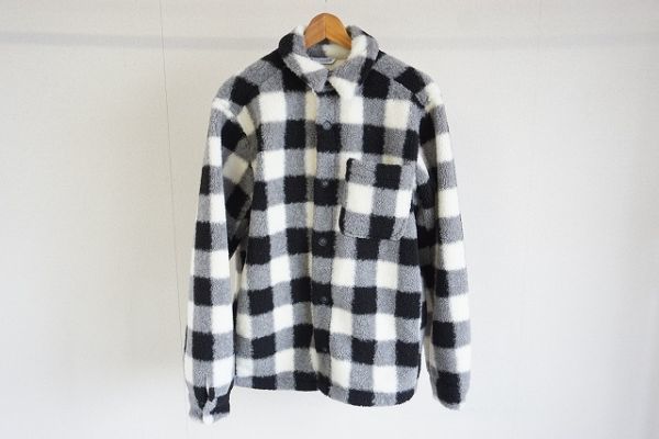ZARA - ボア XL 白 ZARA(ザラ) 総柄 雪景色 ブランド レザージャケット