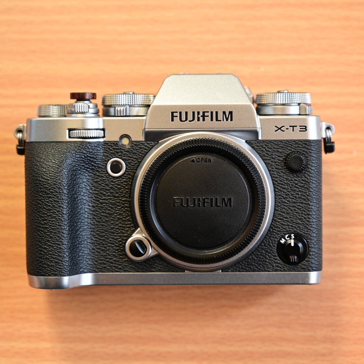 【お得，豊富な】 富士フイルム X-T3 シルバー(富士フイルム)｜売買されたオークション情報、yahooの商品情報をアーカイブ公開 - オークファン 富士フイルム