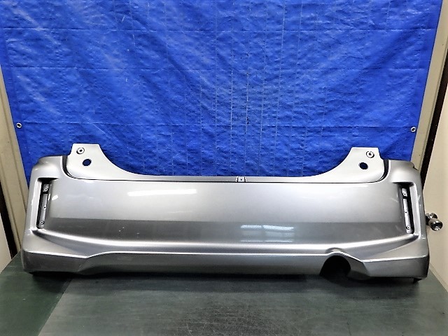 D206 ソリオバンディット MA36S MA46S リアバンパー 71811-81P5 外装