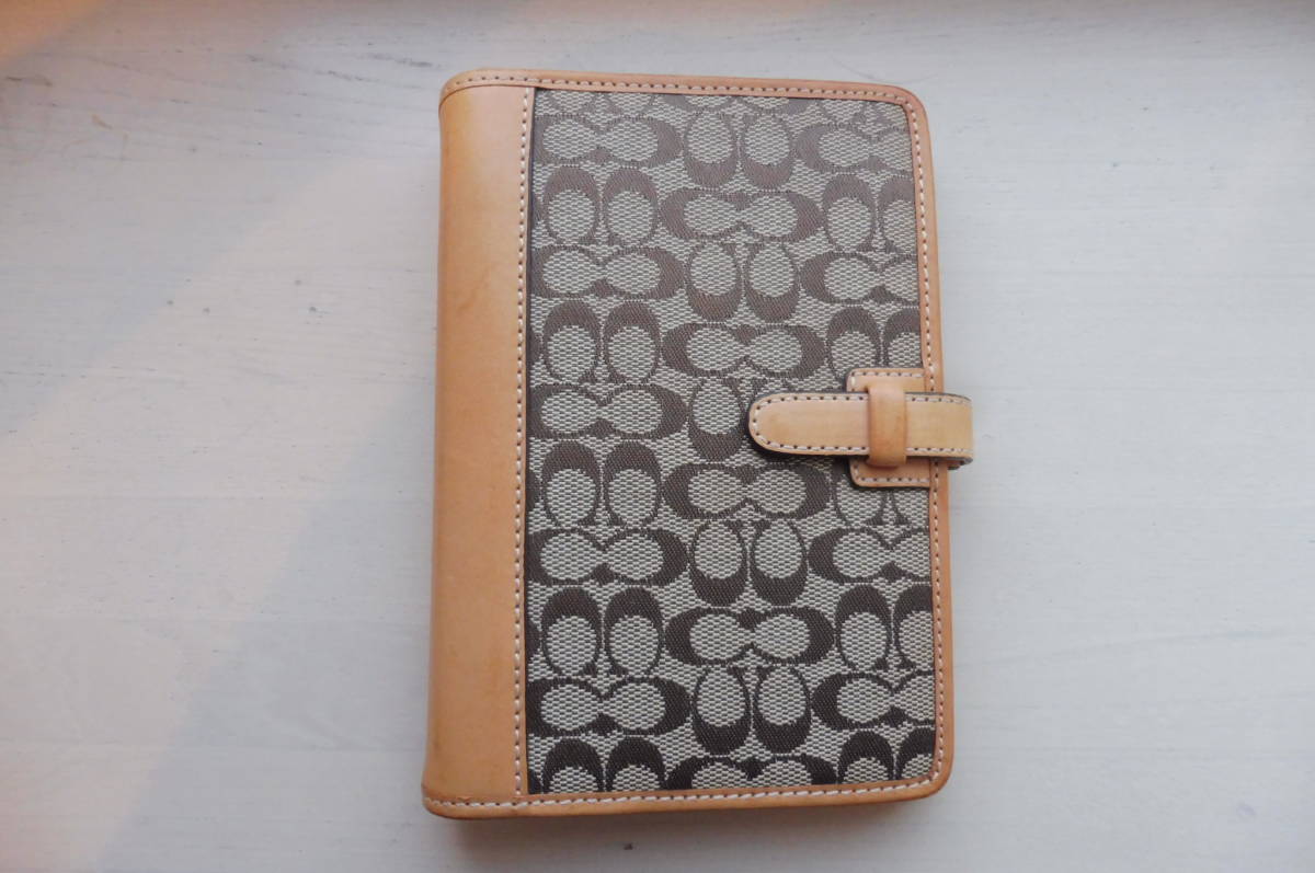 COACH(コーチ)手帳カバー システム手帳 ミニシグネチャー ベルト 6穴 リング キャンバス レザー ヌメ本革 レディース