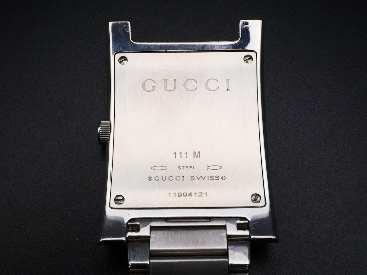 スクエア グッチ 腕時計 ブラック文字盤 Gロゴ 公式通販 稼動品 GUCCI