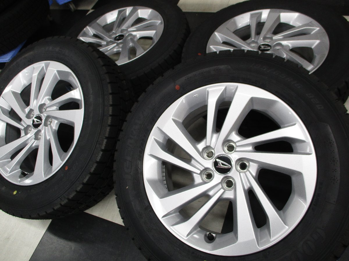 ■ダイハツ　ロッキーハイブリッド純正新車外し■スタッドレス　195/65R16　グッドイヤーナビ7■ライズハイブリッド ダイハツ 純正ホイール ロッキー 195&frasl;60R17 タ*オ様 ライズ&frasl;ロッキー（ハイブリッド）