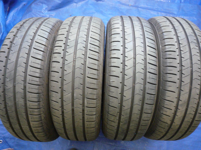 215/60R17 ブリジストン エコピア NH100RV 2020年 4本