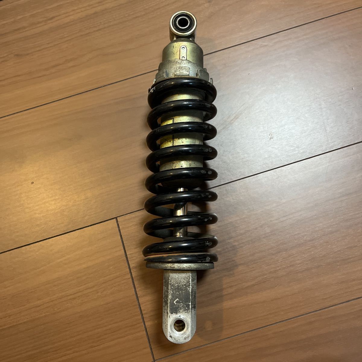 オーリンズ リア GV75A Yahoo!オークション - GSF1200 リア