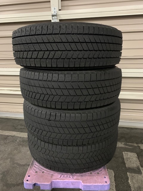 ブリヂストン スタッドレスタイヤ VRX3 195/65R15 21年製 低走行 ブリヂストン スタッドレスタイヤ VRX3 195/65R15 21年製 低走行
