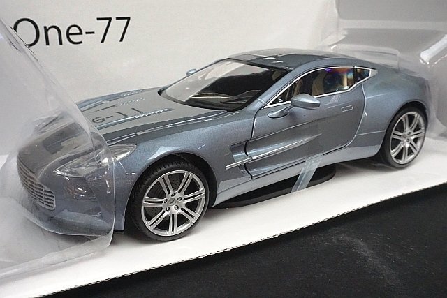 MONDO MOTORS モンドモーター 1/18 Aston Martin アストンマーチン One