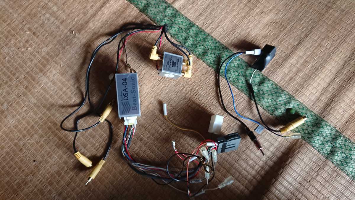 最安値，格安】 ビートソニック デリカD5 CV5W CV1W CV4W CV2W ナビ