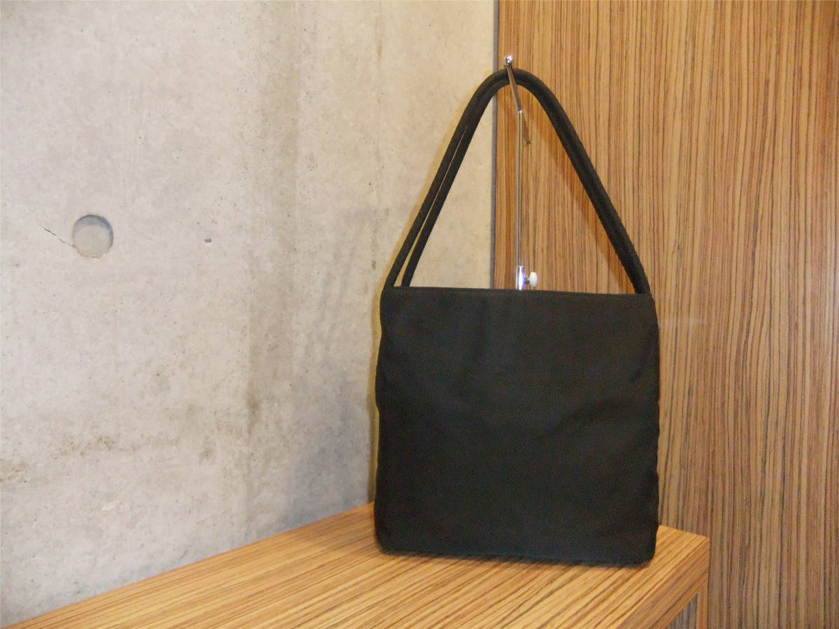 【正規美品♪【PRADA プラダ】 B9715 三角ロゴ ショルダーバッグ トート ブラック ナイロン 鞄 ポコノ Gカード レディース 税込/送料込♪】 PRADA トートバッグ プラダ 三角プレート ロゴ 0