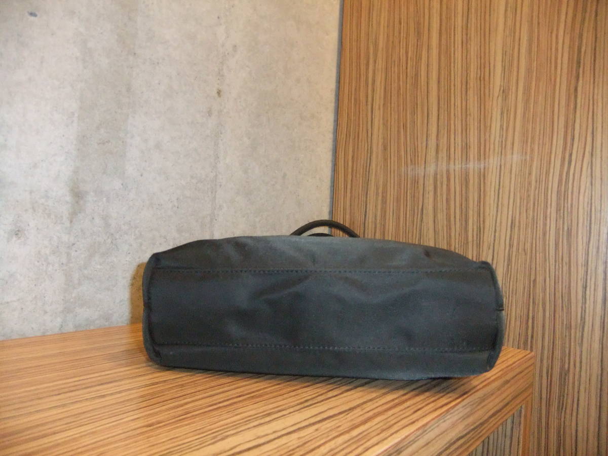 【正規美品♪【PRADA プラダ】 B9715 三角ロゴ ショルダーバッグ トート ブラック ナイロン 鞄 ポコノ Gカード レディース 税込/送料込♪】 PRADA トートバッグ プラダ 三角プレート ロゴ 0