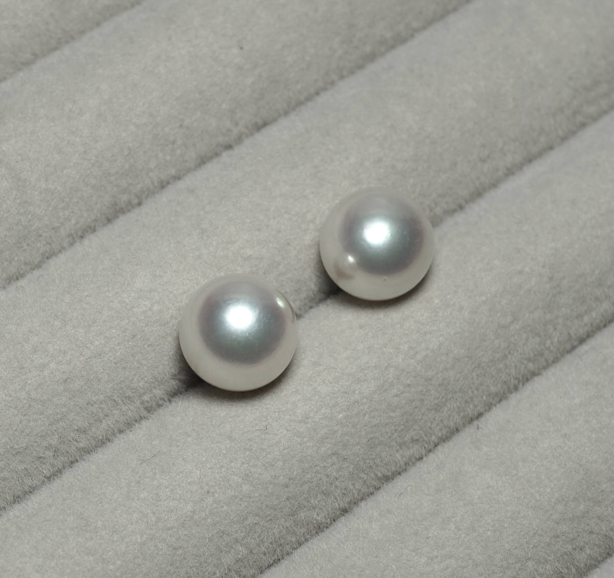 K14WG国産あこや真珠7.5-8mm珠ピアス | ALTODELMOLLE.CL