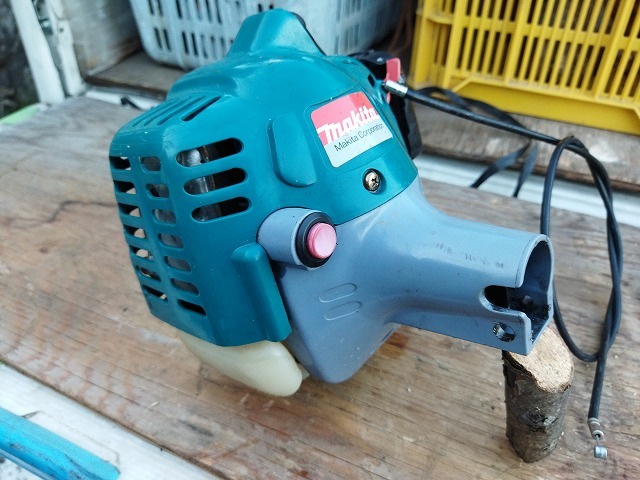 マキタ 草刈り機 エンジン部分のみ MEM201 程度良好(パーツ  