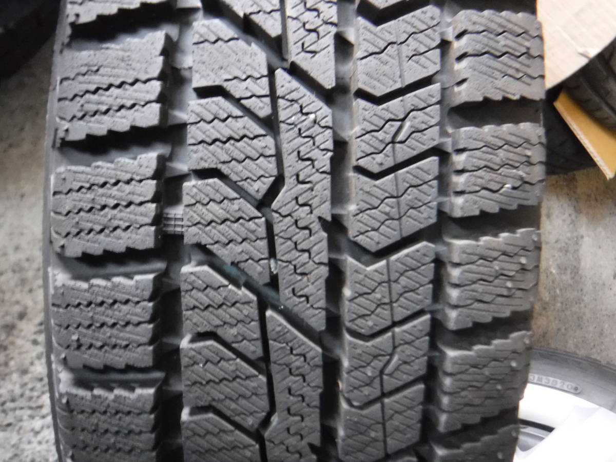 145/80r13バリ山バリ溝トーヨー2020年薄いイボあり 