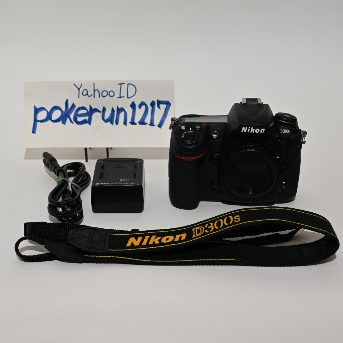 中古品】Nikon D300S ボディ+付属品 シャッター回数24,966回 ニコン