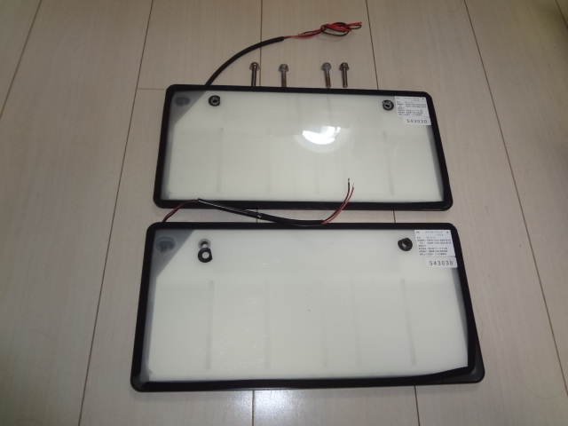 本物保証，新作 旭化成 LED 字光式 照明器具 ダイヤモンドリングスリム ２枚組 車検対応 点灯確認済み 検 字光式ナンバー/電光/光るナンバー/普通車(社外品)｜売買されたオークション情報、yahooの商品情報を 社外品