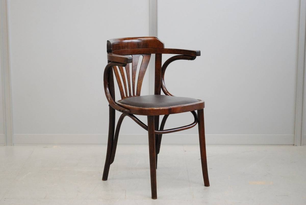 ベントウッド Bentwood ⁄ 秋田木工 ベントウッドアームチェアa 