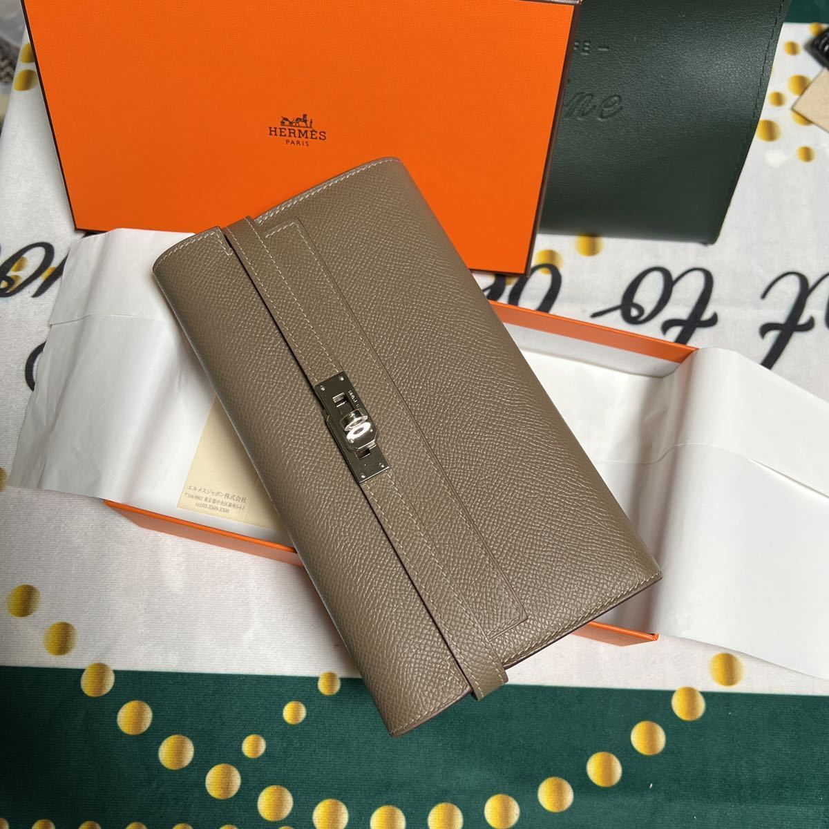 エルメス ケリーウォレット HERMES エトゥープ ロング 長財布 トゥーゴー シェーブル - SV金具 ヴォーエプソン 二つ折り長財布 新品同様 ウォレット ＨＥＲＭＥＳ シェーブルシャムキラ