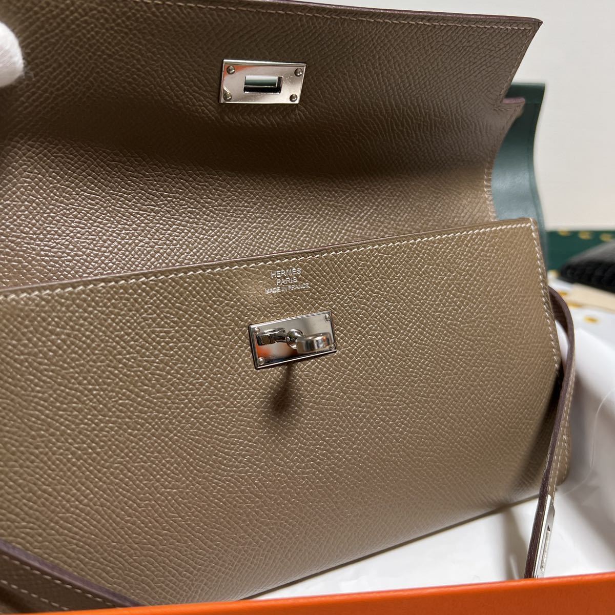 エルメス ケリーウォレット HERMES エトゥープ ロング 長財布 トゥーゴー シェーブル - SV金具 ヴォーエプソン 二つ折り長財布 新品同様 ウォレット ＨＥＲＭＥＳ シェーブルシャムキラ