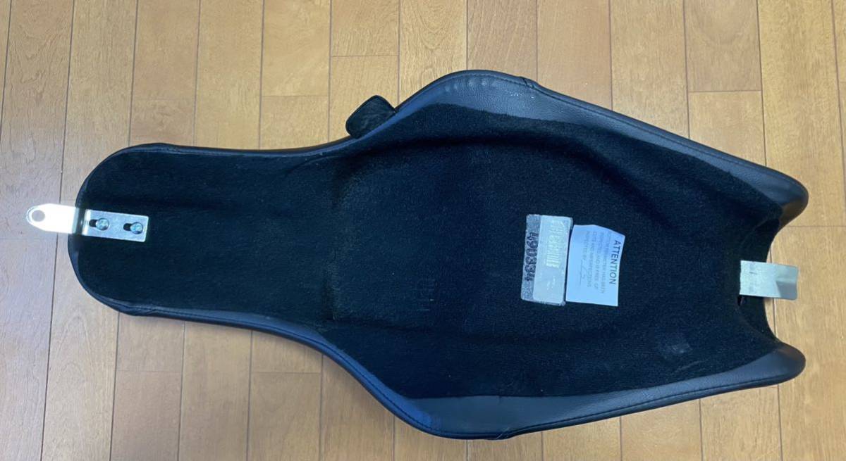 0804-0399 ドラッグスペシャリティーズ ダブルシート プレデター 04年以降 XL883 XL1200 スポーツスター ファイヤーパターン ドラッグスペシャリティーズ ダブル Drag XL1200T カフェスタイル (ダブルダイアモンド
