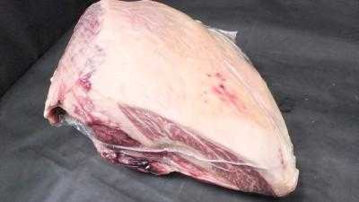 現物限り特価 黒毛和牛 しんたま 13.4kg 冷凍 a4以上 半額以下 現物限り特価 黒毛和牛 しんたま 13.4kg 冷凍 a4以上 半額以下