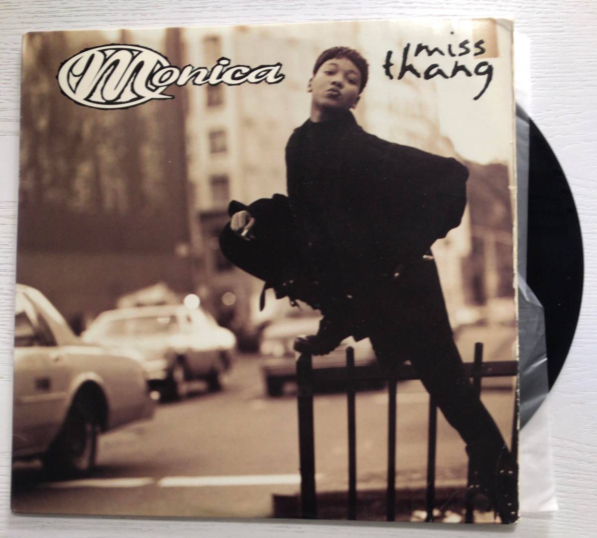 人気SALE，大人気 Monica / Miss Thang レコード US オリジナル LP モニカ 1995 Rowdy Records 75444-37006-1(ラップ、ヒップホップ)｜売買されたオークション情報、yahooの商品情報をアーカイブ公開 - オークファン ラップ、ヒップホップ