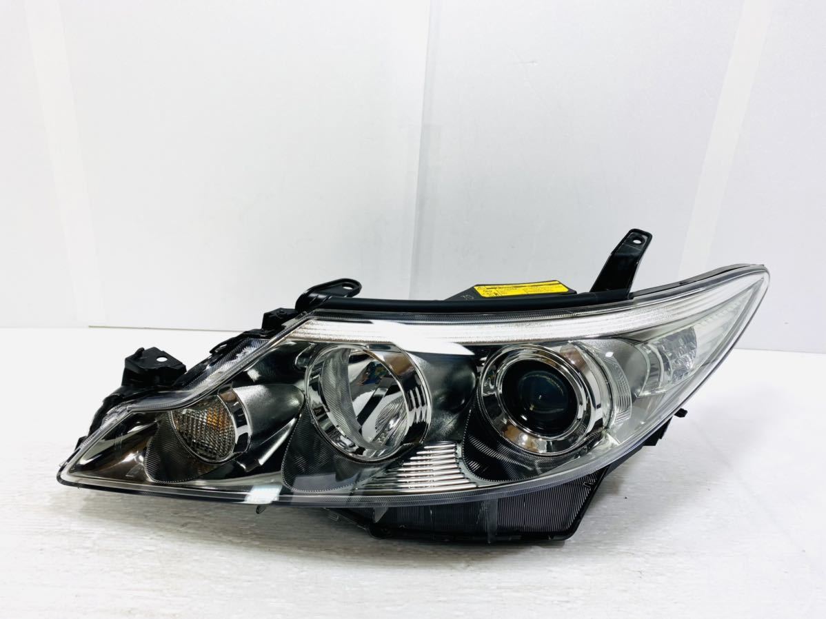 ACR50W - ヘッドライト エスティマ HID 中期 エスティマ50系後期～中期