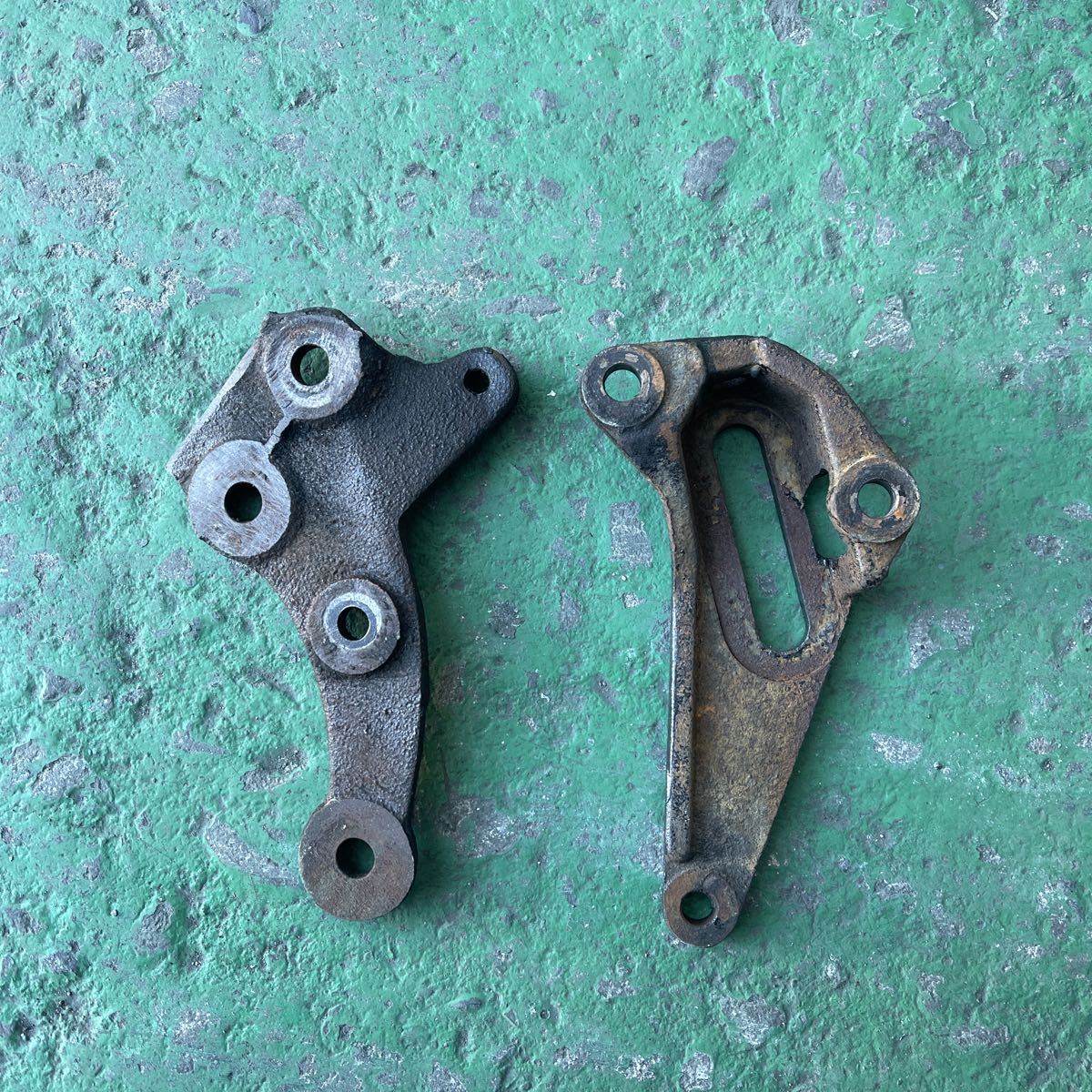 ランドクルーザー40 プーリー テンショナー パワステ クーラー bj41